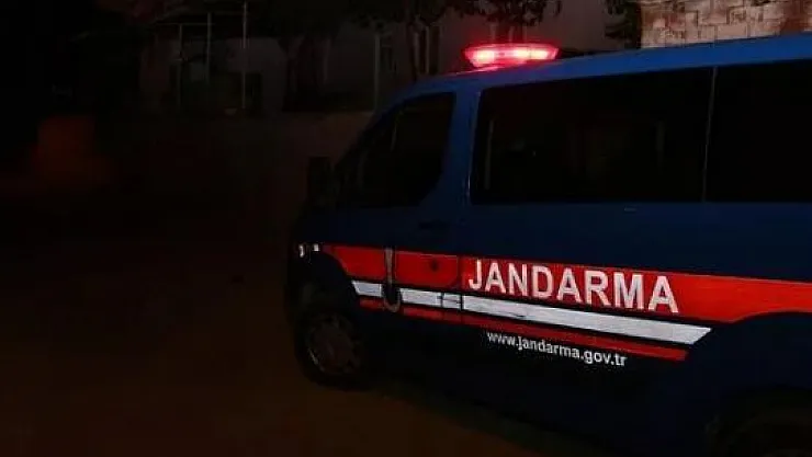 Mahallede Alarm Verildi ! Cenaze Sahibinin Testi Pozitif Çıktı ! Katılanlar Karantinada