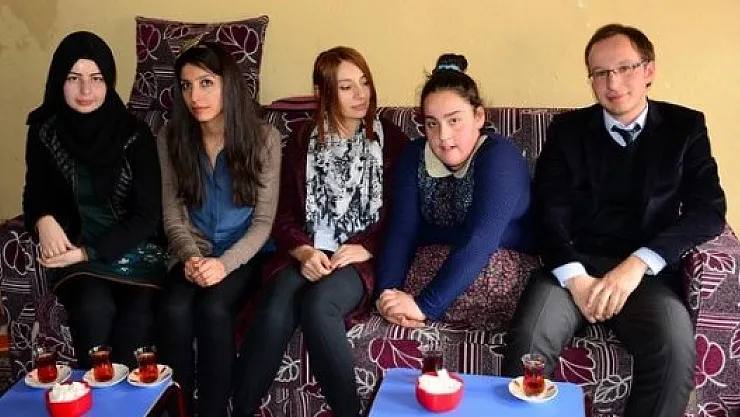 MEB, Evde eğitim hizmeti vermeye devam ediyor