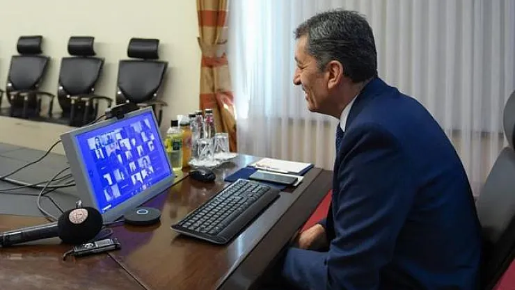 MEB Öğretmenlere de Uzaktan Eğitim Programı Başlattı