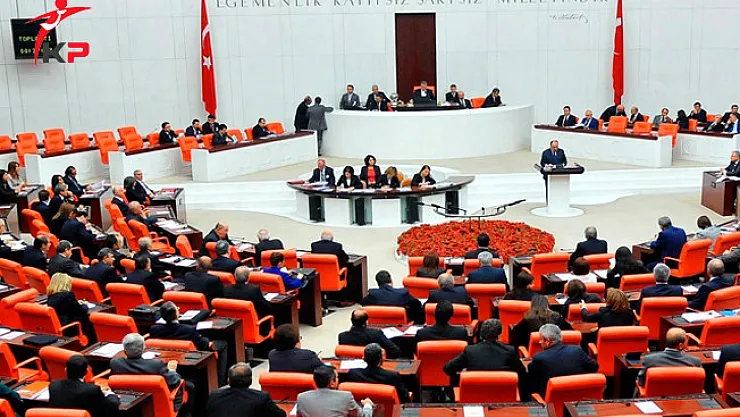 Meclis 225 Tasarıyı Kabul Ederek Rekor Kırdı