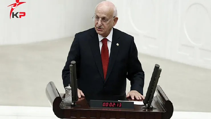 Meclis'te Bir İlk Yaşandı ! Meclis Başkanı Kahraman 'Frak' Giymedi