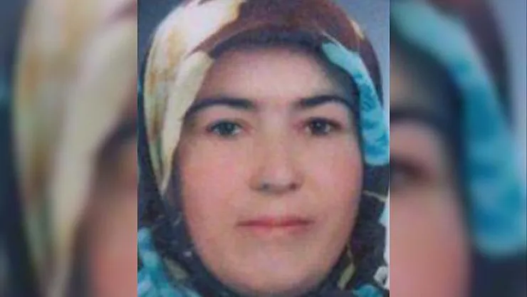 Merdiven boşluğuna düşen kadın öldü