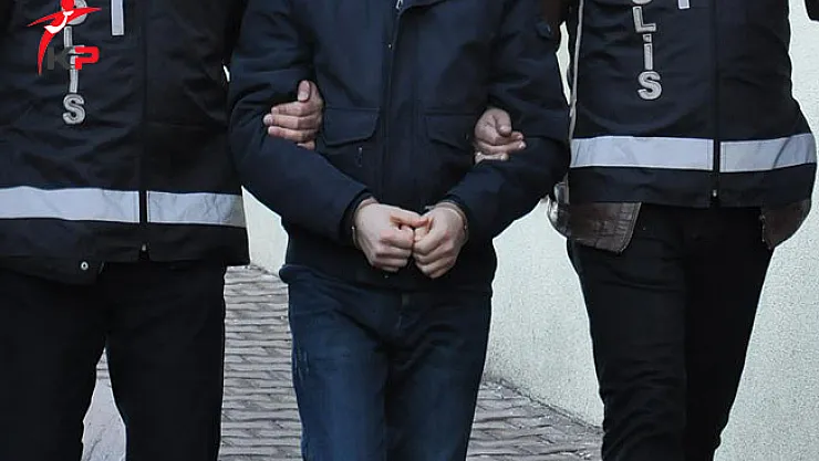 Meslekten İhraç Edilen 16 Öğretmen Gözaltına Alındı
