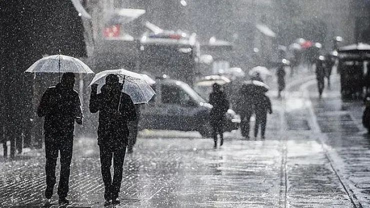 Meteoroloji 25 ili uyardı! Kuvvetli sağanak yağış geliyor