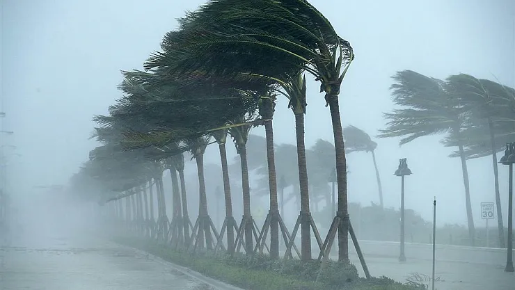 Meteoroloji az önce sarı alarm verdi! Çok fena fırtına olacak! Herkes önlemini alsın: İşi olmayan dışarı çıkmasın