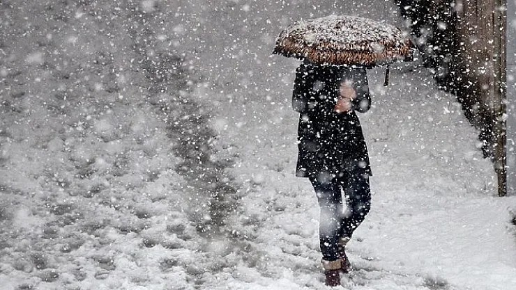 Meteoroloji yoğun kar yağışı ve çığ için uyarıda bulundu! Kış etkisini halen sürdürüyor!