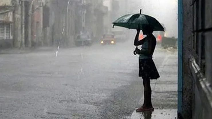 Meteoroloji'den Bir Uyarı Daha Geldi ! Sağanak Yağış ve Sis Geliyor