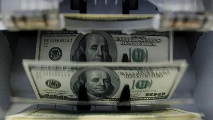 Mevduata vergi indiriminin son ermesiyle dolar yükselmeye başladı