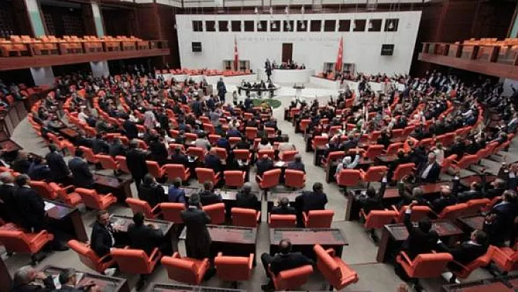 Milyonlarca öğrenci için Meclis'te 'af' istendi!