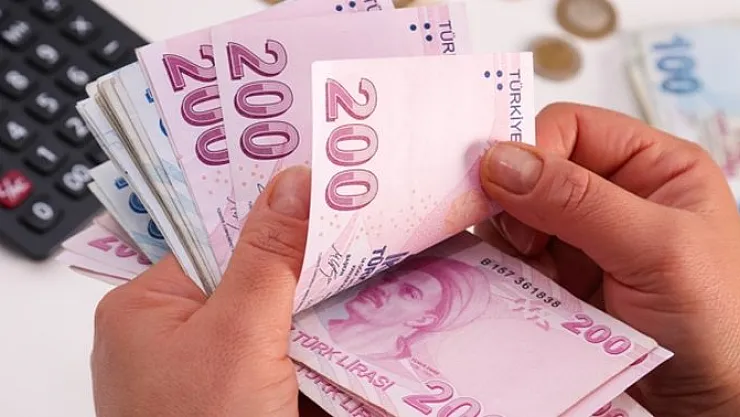 Milyonlarca SGK emeklisine PTT'den müjde! SMS ile başvuran emekliye anında 50.000 TL nakit veriliyor