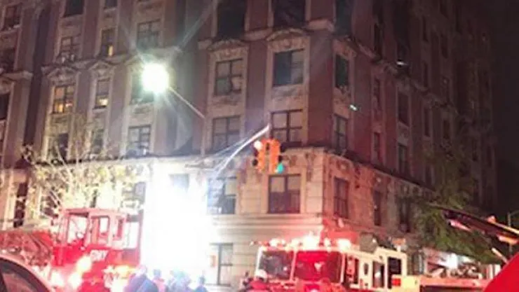 New York'ta Korkunç Yangın! 4'ü Çocuk 6 Kişi Öldü