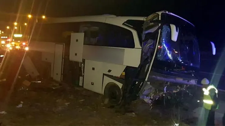 Niğde'de Feci Otobüs Kazası: Çok Sayıda Yaralı Var !