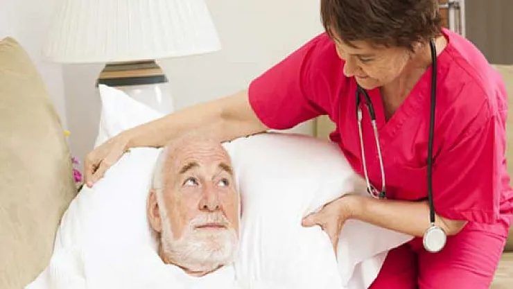 Nisan Ayı Evde Bakım Parası Maaş Ödemeleri Ne Zaman Yapılacak?