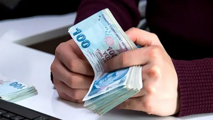 Ocak Ayında Emeklilerin Maaşları ve Ek Ödeme Tutarları Yükseliyor