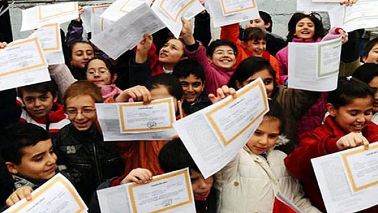 Okullar Ne Zaman Kapanacak? Yaz Tatili Kaç Ay?