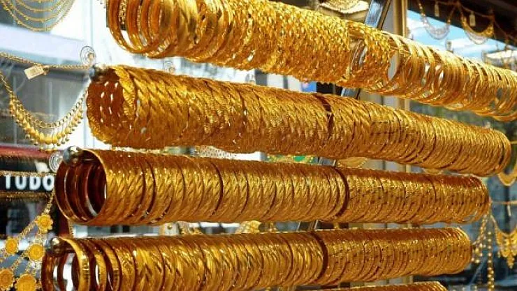 ONS fiyatı 1700 dolara ulaşan altın bugün 1465 dolara kadar geriledi!