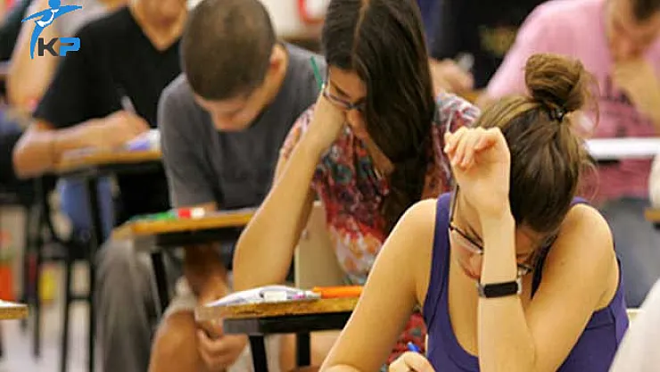 ÖSYM KPSS Eğitim Bilimleri Oturumu Başladı