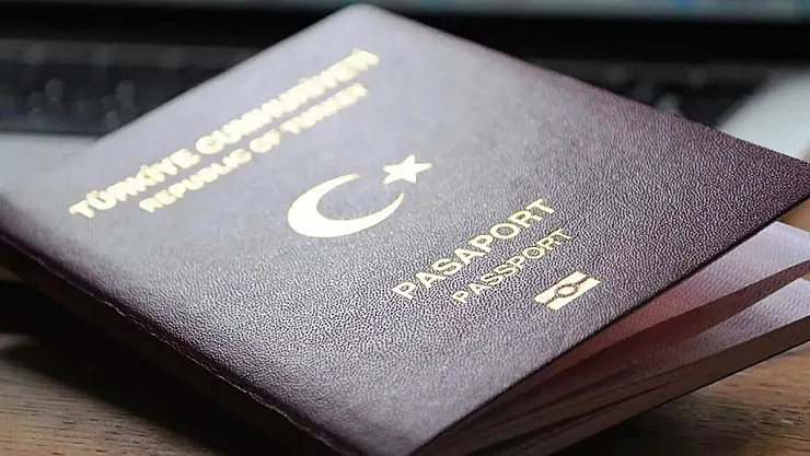 Pasaport ve harç bedeli rekor seviyeyi gördü! Geçen yıl yenilemeyen pişman oldu: 1 ayda 1.817 TL arttı!
