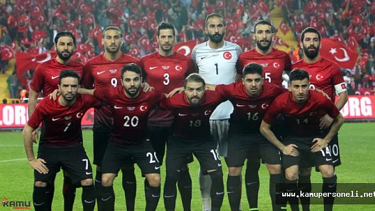 Prosinecki'den EURO 2016 Türkiye değerlendirmesi