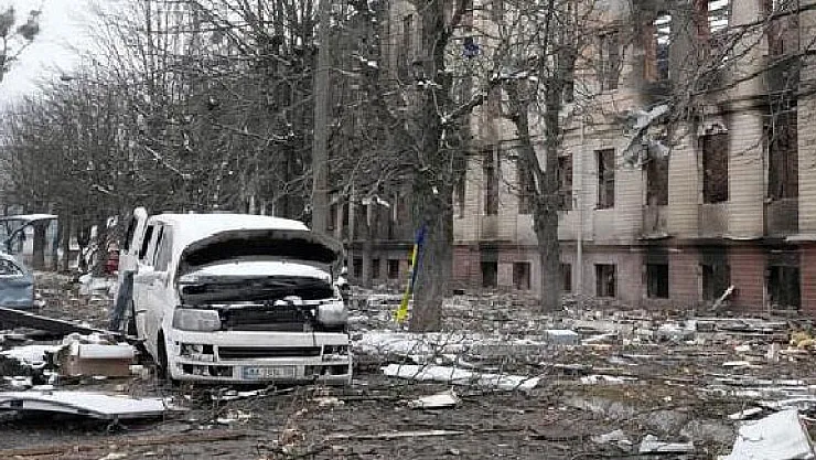 Rusya Yine Sivilleri Hedef Aldı! Harkov Ve Donetsk'te Çok Sayıda Kişi Yaşamını Yitirdi