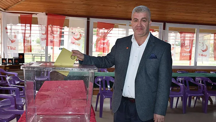 Saadet Partisi'nde İstifa Depremi! &quotCumhubaşkanı Erdoğan'a Destek Vereceğim"