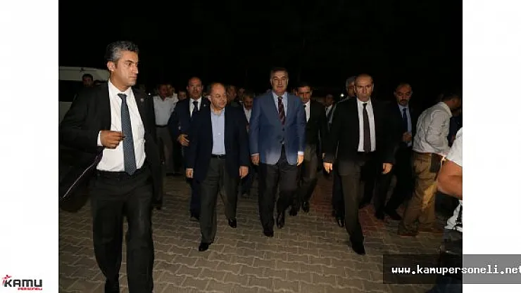 Sağlık Bakanı Akdağ, Osmaniye'deki Feci Kazada Yaralananları Ziyaret Etti