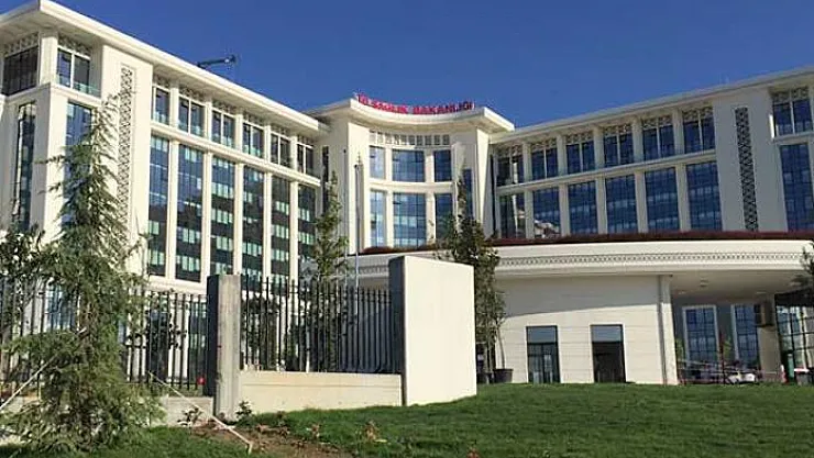 Sağlık Bakanlığına 25 Bin Kamu Personeli Alımı Yapılacak!