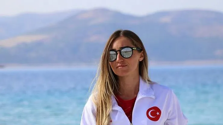 Şahika Ercümen'den Veda Zamanı Paylaşımı! 3. Ulusal Antartika Bilim Seferi Başlıyor!