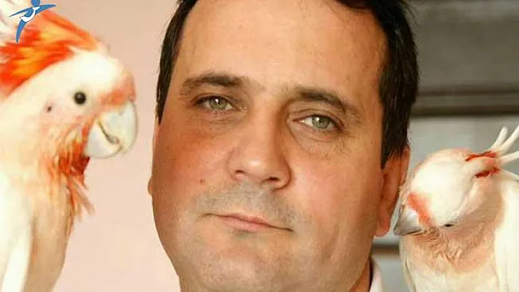 Sahte Mehdi İstedi, Kadınlar Şelalede Islanmak İçin Sıraya Girdi