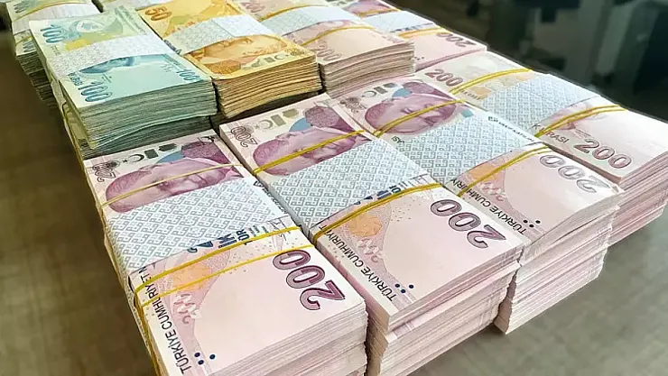 Şaka değil! Banka hesabında bu tutar olan günde 7 bin lira kazanıyor