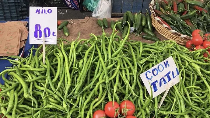 Şaka değil gerçek: Domatesin tanesi 3 TL biberin tanesi 1 TL oldu!