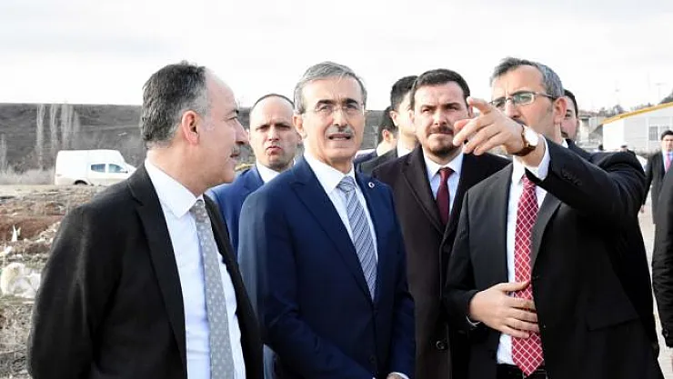 Savunma sanayi şirketlerini Silah İhtisas OSB'ye teşvik edeceğiz