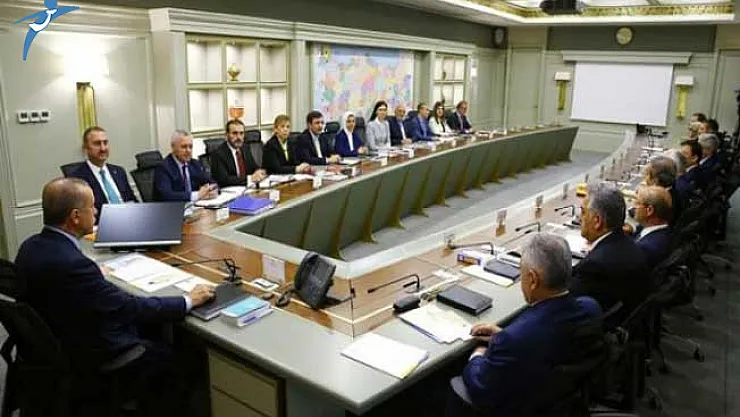 Seçimlerin Ardından Ankara'da KHK Mesaisi Yaşanıyor