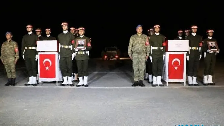 Şehit Piyade Teğmen Raşit Aydın'ın Baba Evine Ateş Düştü!