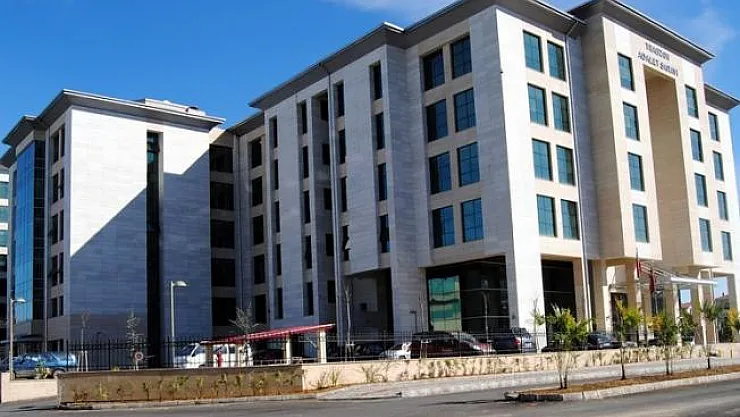 Sevgilisi terk edince hediye ettiği telefon için çalıntı i̇hbarı yaptı!
