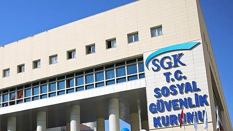 SGK 550 personel alımına başladı! Lise ve ön lisans mezunları başvurabilecek!