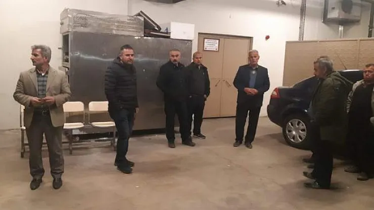 Siirt'te üzerine kaynar yemek dökülen çocuk öldü