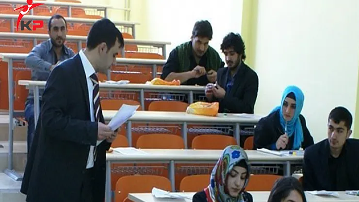 Sınav Görevlisi Ücretlerine İlişkin ÖSYM'den Açıklama