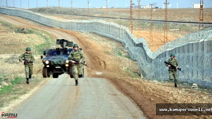 Sınırlarımızdan Kaçak Yollar İle Geçmeye Çalışan 974 Kişi Yakalandı