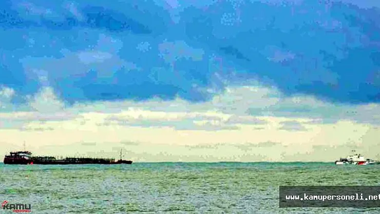 Sinop'ta Denize Giren 60 Yaşındaki Adam Boğularak Can Verdi