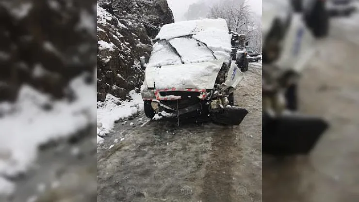 Şırnak öğretmen servisikaza yaptı! 4 öğretmen 6 kişi yaralandı