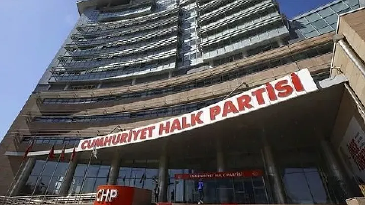 Siyasette sıcak dakikalar! 2 belediye başkanı istifa kararı aldı: Kılıçdaroğlu engelledi