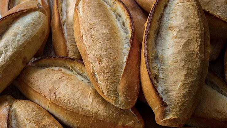 Son 6 Ayda Ekmeğe 3. Kez Zam Geldi! İşte Yeni Zamlı Ekmek Fiyatları