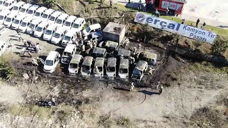 Son Dakika Açıklandı: Otoparkta Yangın Çıktı! Çok Sayıda Araç Küle Döndü