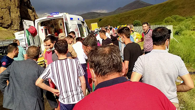Son dakika Ağrı'da korkunç kaza! 27 kişi..