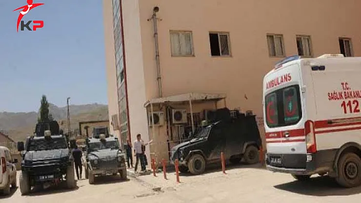 Son Dakika: Hakkari'de Patlama ! 4'ü Ağır 17 Asker Yaralı