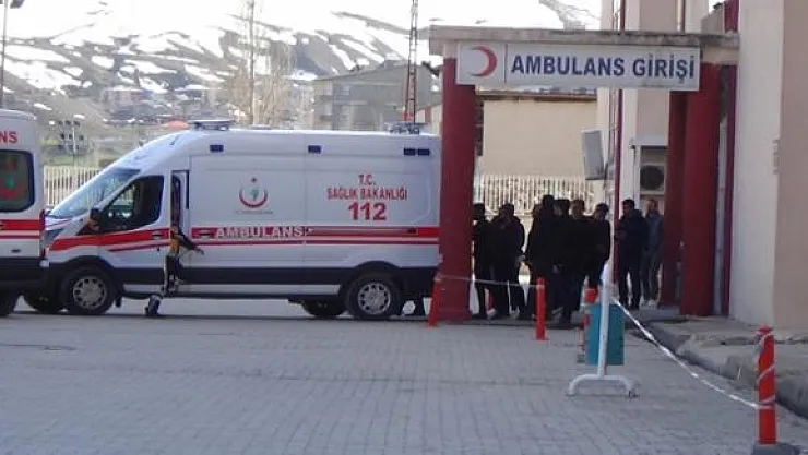 Son Dakika... Hakkari'de PKK Saldırı Düzenledi! 2 Asker Yaralandı