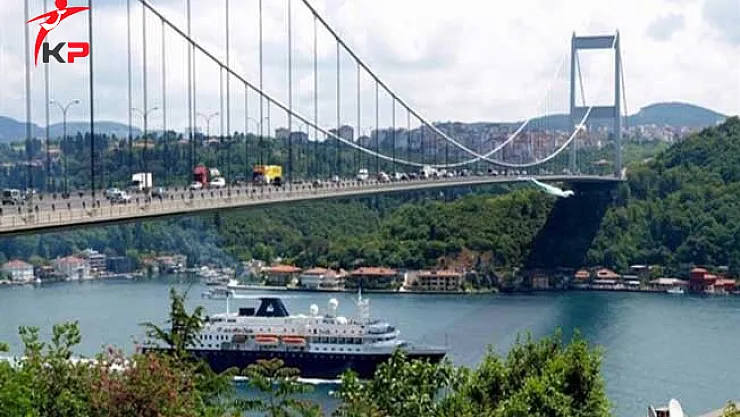Son Dakika ! İstanbul Boğazı Çift Yönlü Kapatıldı