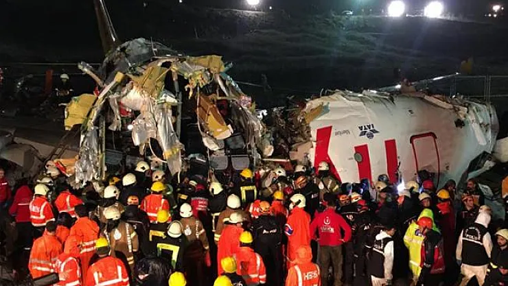 Son dakika! İstanbul'da ki uçak kazasında bir kişi hayatını kaybetti!