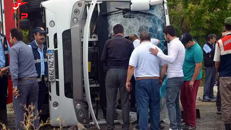 Son Dakika ! Kastamonu'da Midibüs Kazası: Ölü ve Yaralılar Var